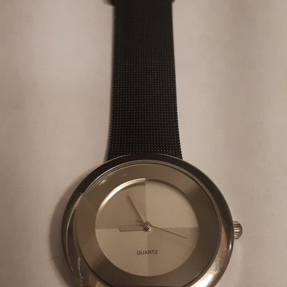 Two tone silver Women's Watch - Picture 2 of 4
